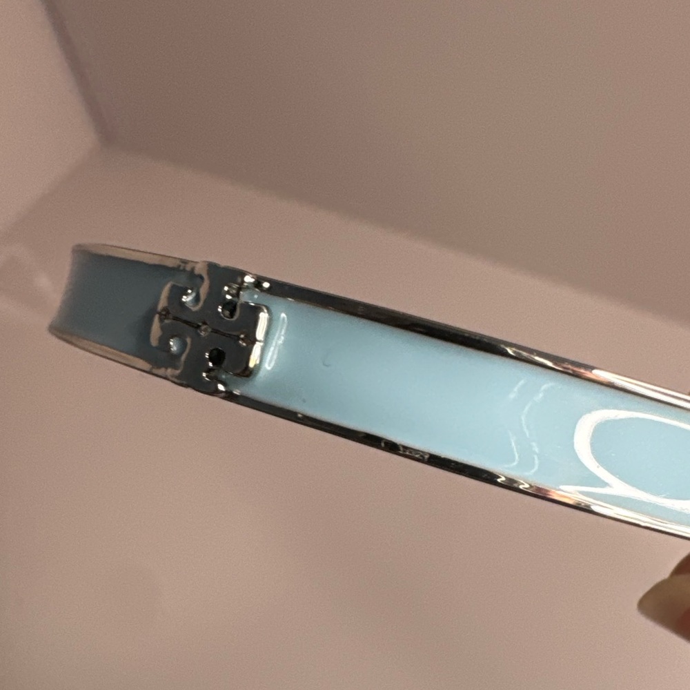 Tory Burch New Kira Blue Enamel Hinge Silver-Toned Bracelet - Picture 6 of 10